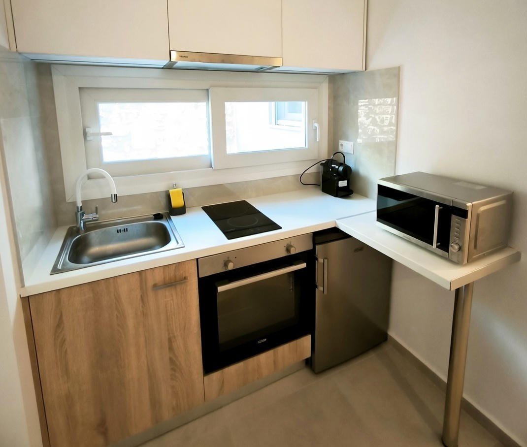 One-Bedroom Apartment - View 3